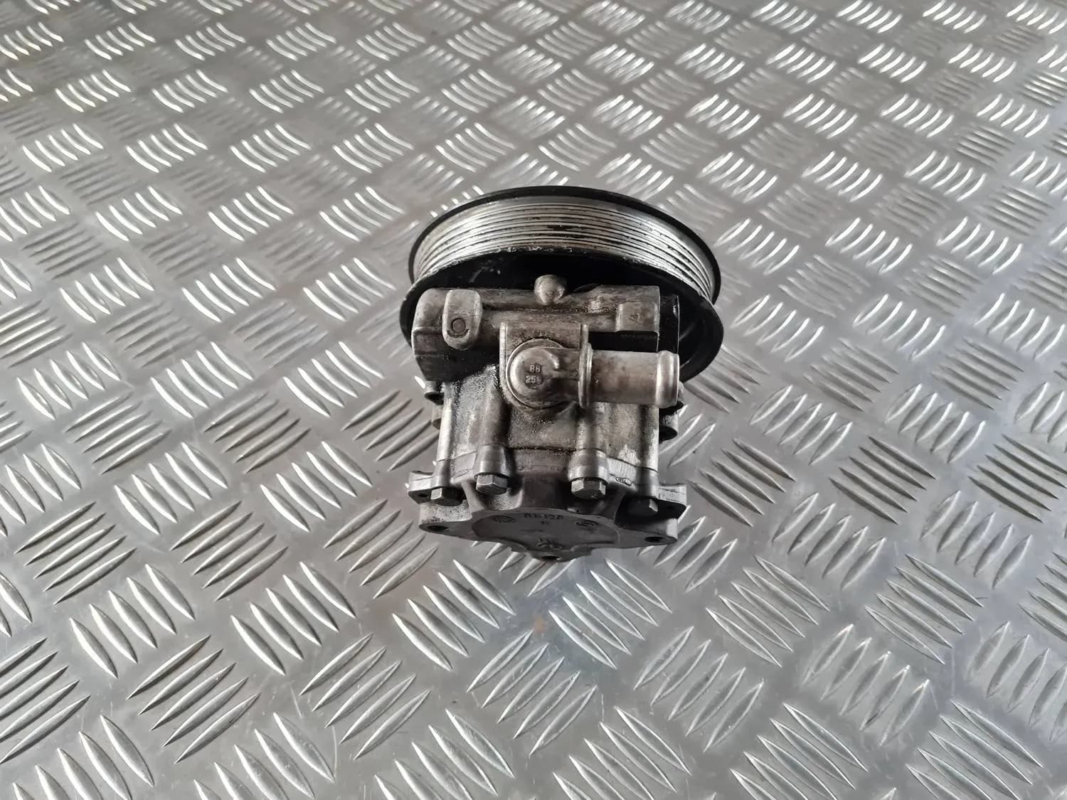 Hydraulický posilňovač AUDI A6 2008 - foto 2