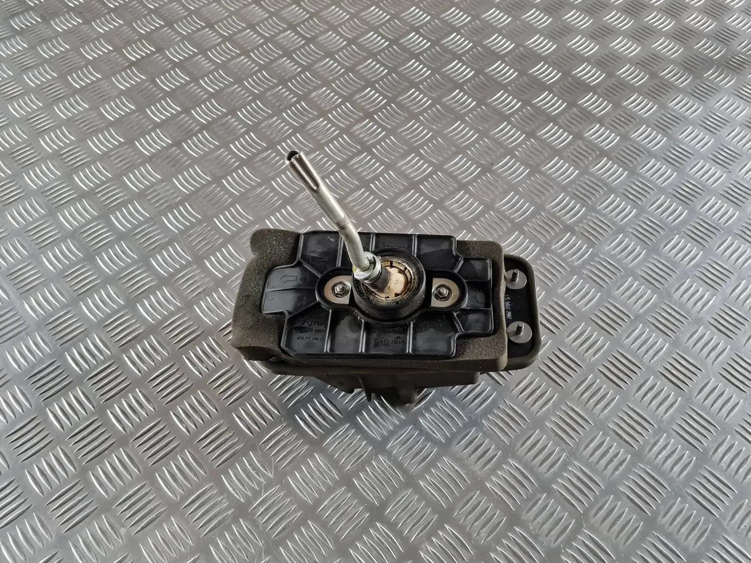 Spínač rýchlosti AUDI A6 2008 - foto 1
