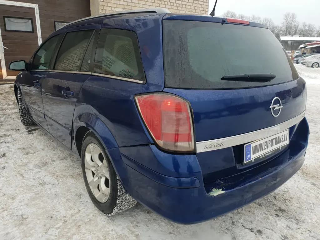 Fotka rozobratého vozidla 3