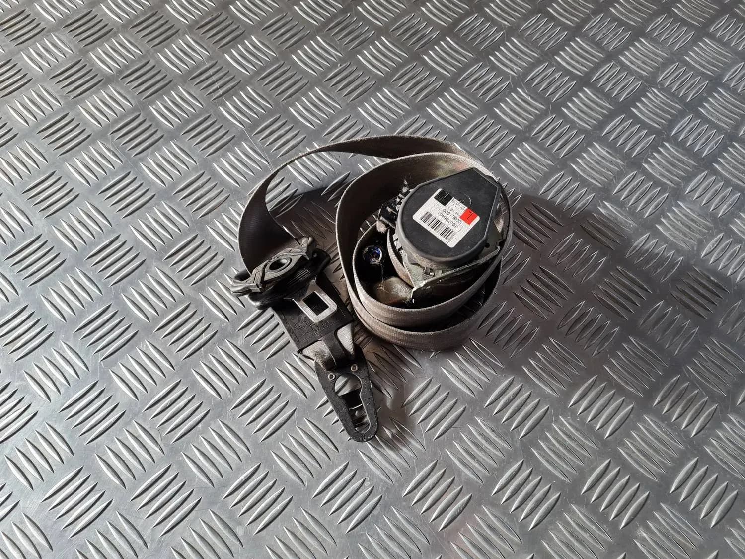Ľavý predný bezpečnostný pás AUDI A6 2008 - foto 1