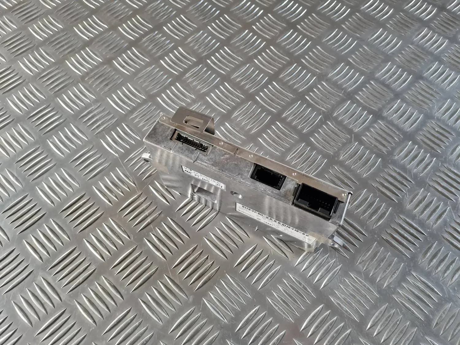 Multimediálna riadiaca jednotka AUDI A6 2008 - foto 2