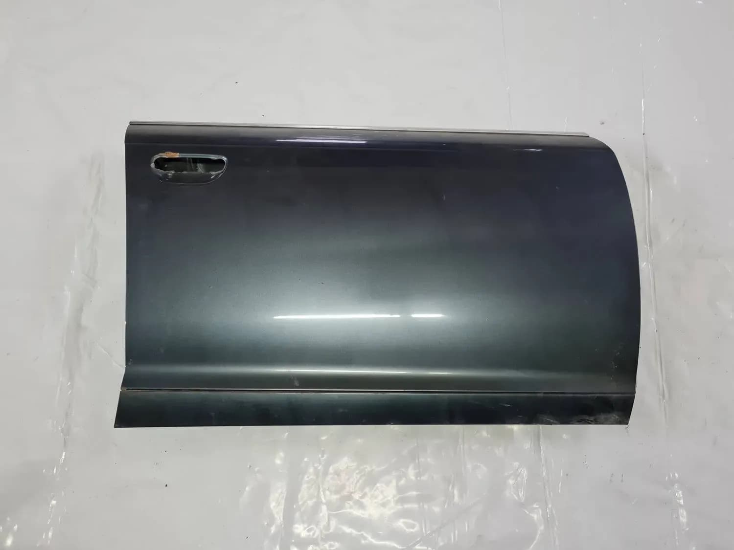 Predné pravé dvere AUDI A6 2008 - foto 1