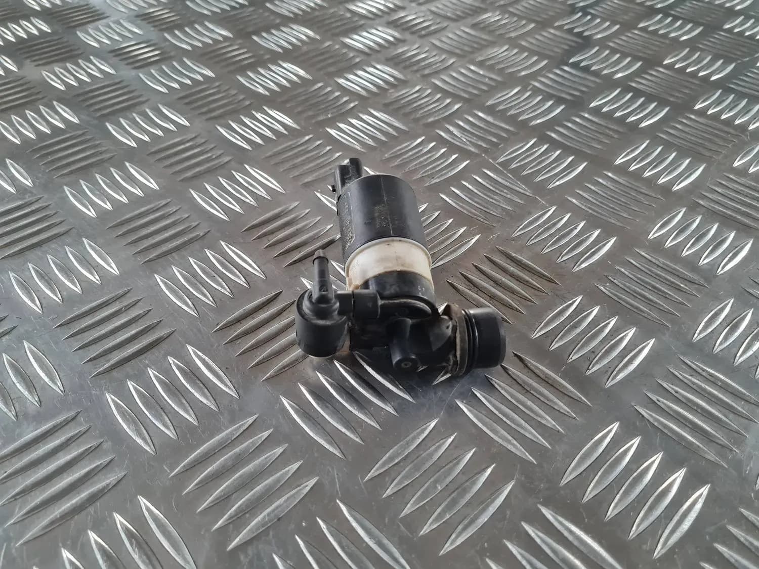 Čerpadlo kvapaliny ostrekovača RENAULT SCENIC III 2011 - foto 3