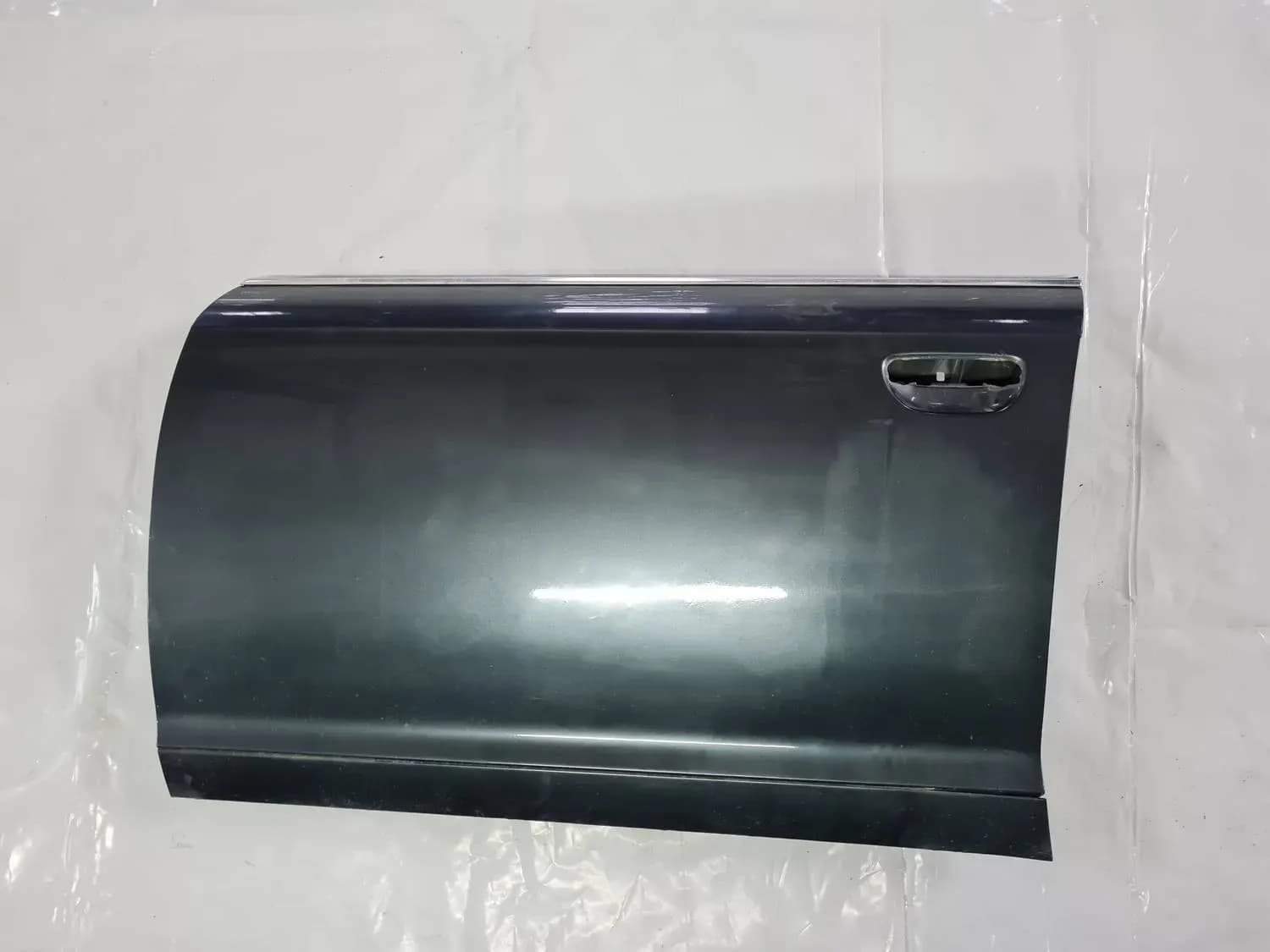 Predné ľavé dvere AUDI A6 2008 - foto 6