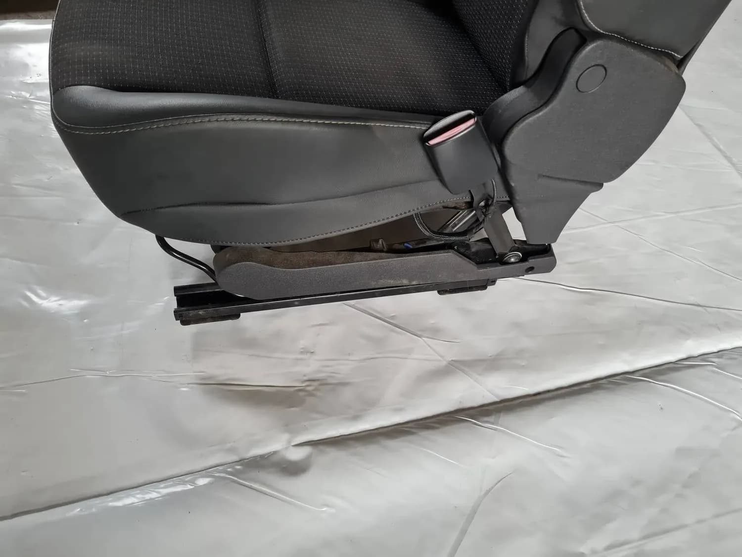 Predné pravé sedadlo RENAULT SCENIC III 2011 - foto 5