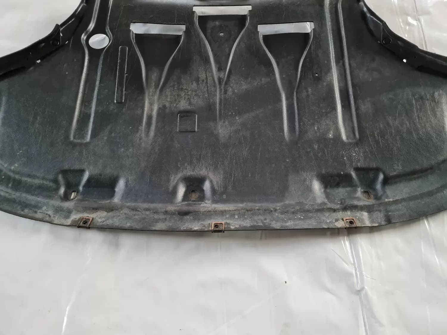 Ochranný kryt motora AUDI A6 2008 - foto 5