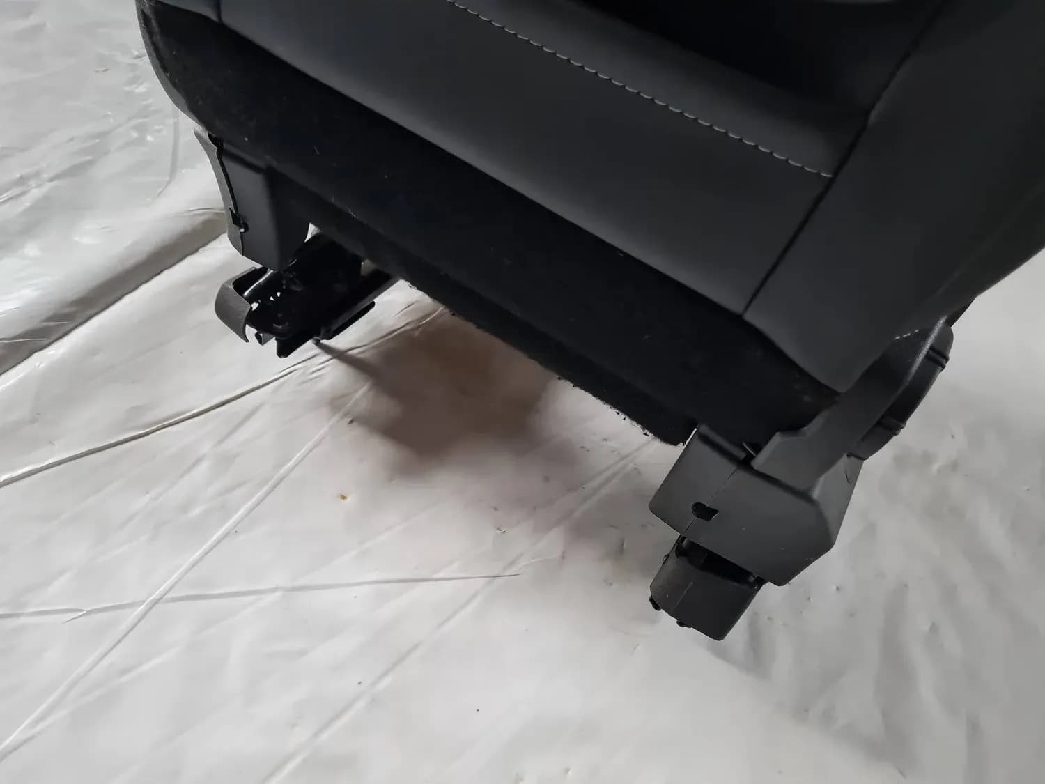 Predné pravé sedadlo RENAULT SCENIC III 2011 - foto 2