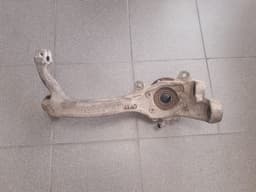 Predný pravý kĺb riadenia AUDI A6 2008
