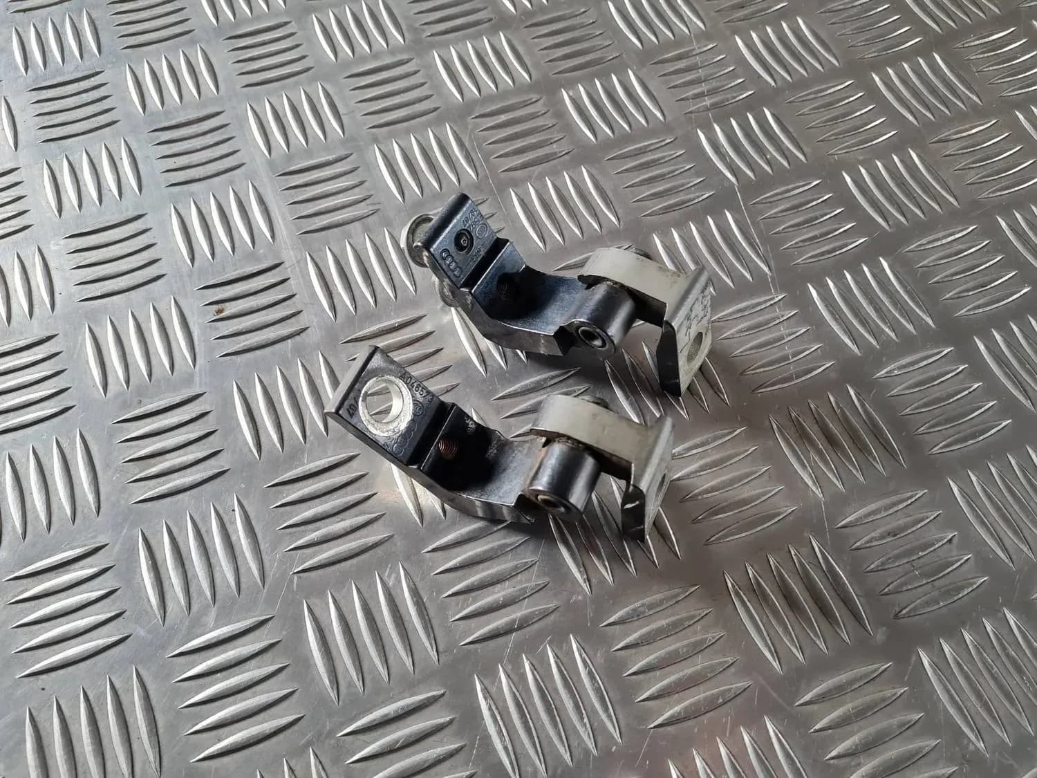 Záves dverí AUDI A6 2008 - foto 1