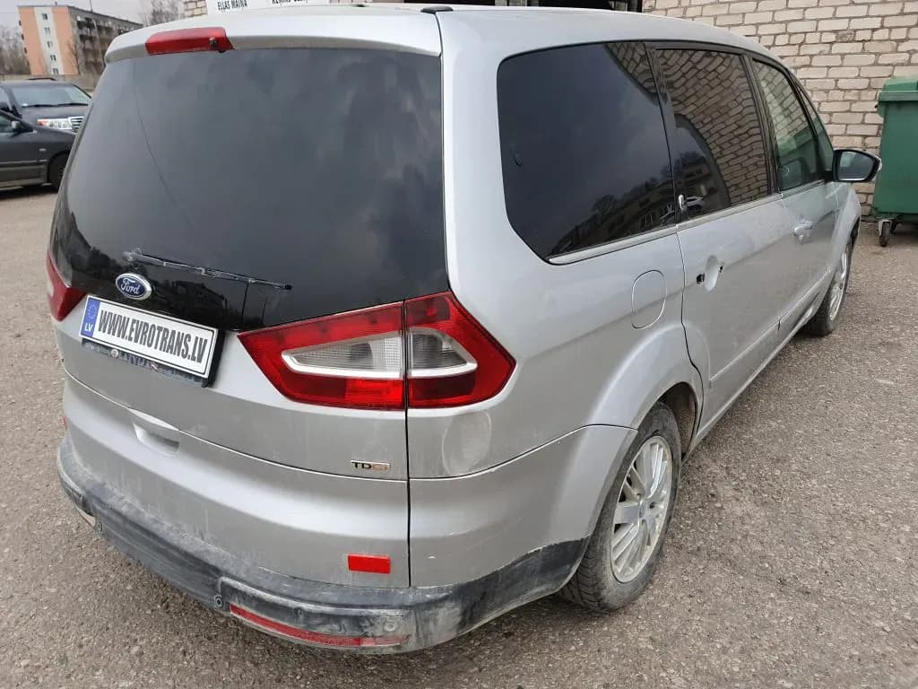 Fotka rozobratého vozidla 4