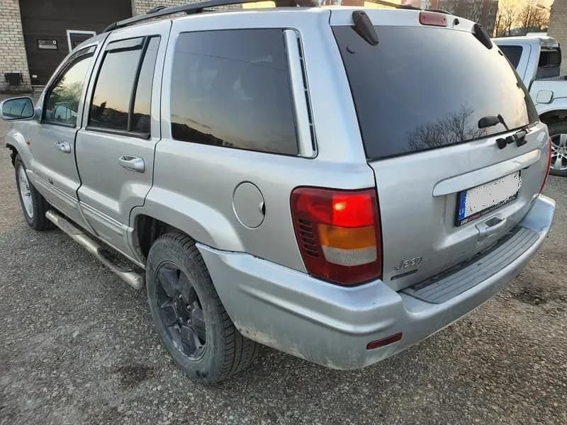 Fotka rozobratého vozidla 3