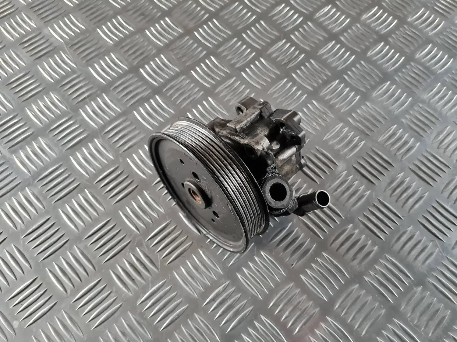 Hydraulický posilňovač AUDI A6 2008 - foto 1