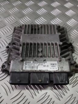 Riadiaca jednotka motora pre VOLVO S40 2004 Grey