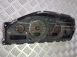 Rýchlomer VOLVO V70 2002 SILVER