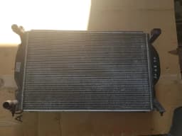 Chladiaci radiátor AUDI A4 AVANT 2005