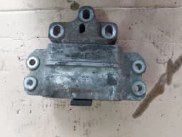 Upevnenie motora VW PASSAT 2007 UNIVERSAL SILVER