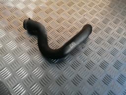 Chladiace potrubie VOLVO V70 2004