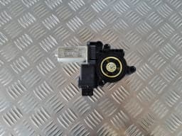 Motor elektrického ovládania okien OPEL CORSA 2011