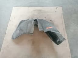 Zadný ľavý vnútorný blatník AUDI A6 2008